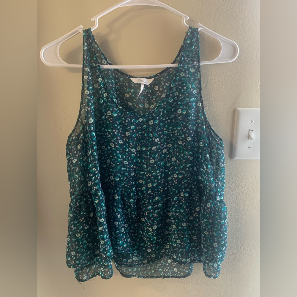 Kina Chic Green Floral Top